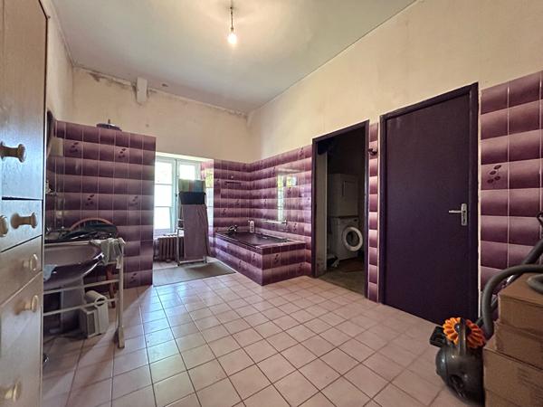 Ancien Presbytère de caractère ? Ensemble immobilier de rapport au coeur de Saint-Méen-le-Grand