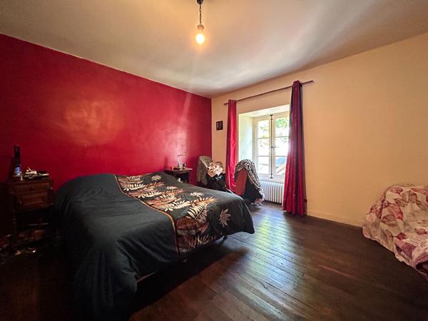 Ancien Presbytère de caractère ? Ensemble immobilier de rapport au coeur de Saint-Méen-le-Grand