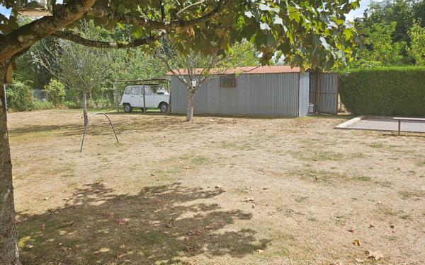 Maison à vendre    7 pièces • 196 m2 Rilhac-Rancon