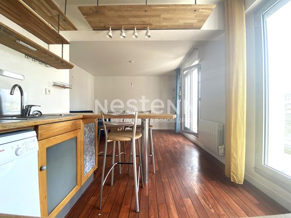 Appartement à vendre à Vannes 2 pièces Centre Ville Grand Balcon