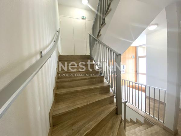 Appartement à vendre à Vannes 2 pièces Centre Ville Grand Balcon
