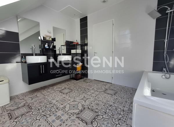 Rare ! Maison à vendre 4 chambres avec suite parentale, Centre-ville d'Elven / Morbihan / Bretagne