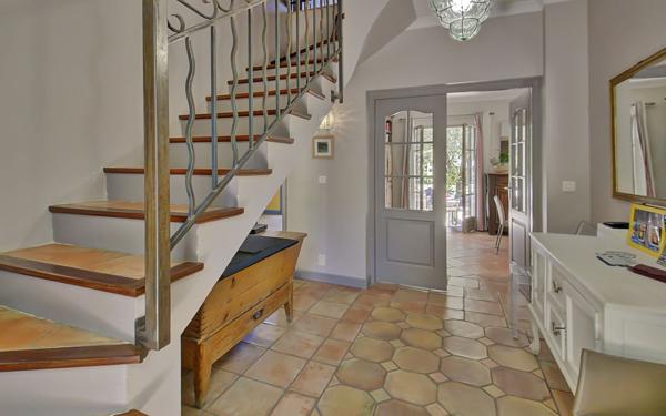 Maison à vendre    7 pièces • 140 m2 Saint-Cyr-au-Mont-d'Or