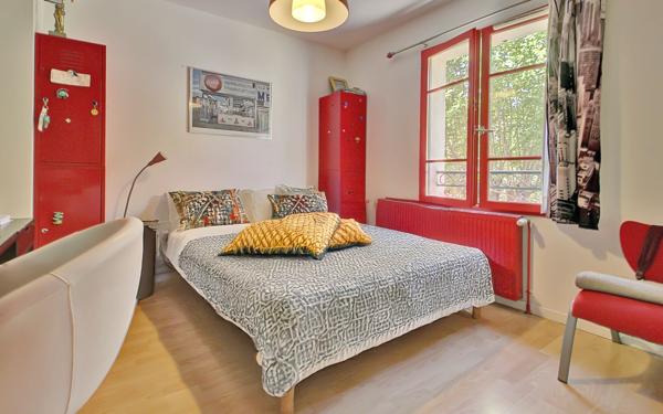 Maison à vendre    7 pièces • 140 m2 Saint-Cyr-au-Mont-d'Or