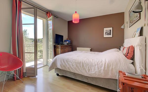 Maison à vendre    7 pièces • 140 m2 Saint-Cyr-au-Mont-d'Or