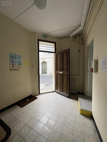 Bureaux à vendre à Laon dans l'Aisne (02000), ref : 02002-348