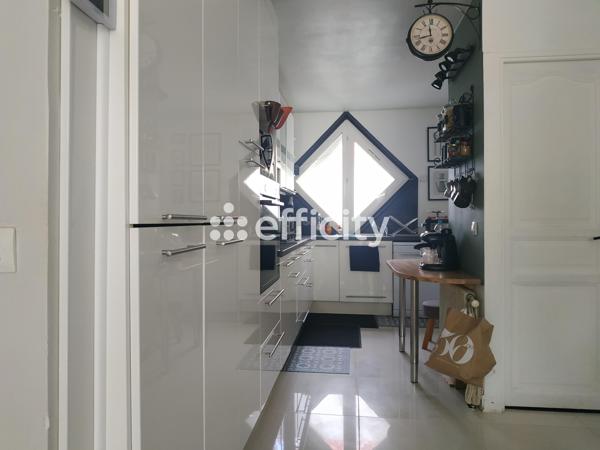 Maison 5 pièces - 104 m² Exclusivité efficity