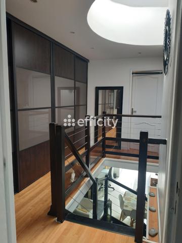 Maison 5 pièces - 104 m² Exclusivité efficity