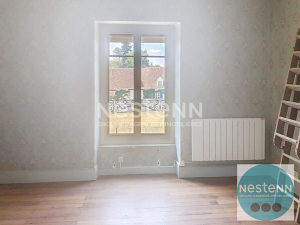 VINEUIL secteur privilégié - Maison 4 pièces 2 chambres - cave sous l'ensemble et garage indépendant