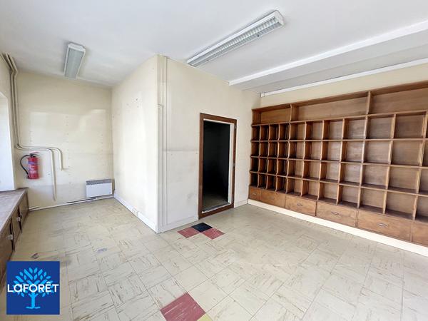 Location local commercial Les Villages Vovéens - 2 pièce(s) - 43 m² - 560 €/mois