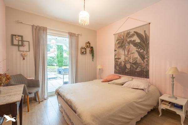 Maison à vendre |  Meschers-sur-Gironde |  6 pièces | 160 m²