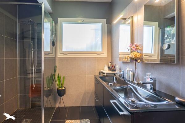 Maison à vendre |  Meschers-sur-Gironde |  6 pièces | 160 m²