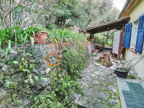 Maison à rénover 6P 135 m² sur 700 m² de terrain