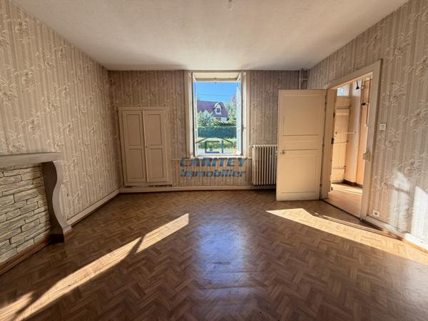 MAISON DE CARACTÈRE À RÉNOVER