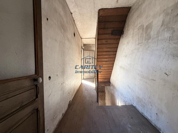 MAISON DE CARACTÈRE À RÉNOVER