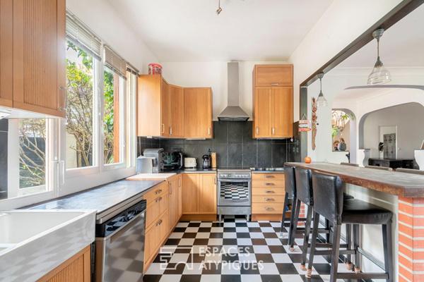 Maison d’architecte à l’esprit loft avec jardin