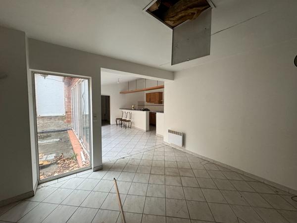 Gaillac, Immeuble de rapport .