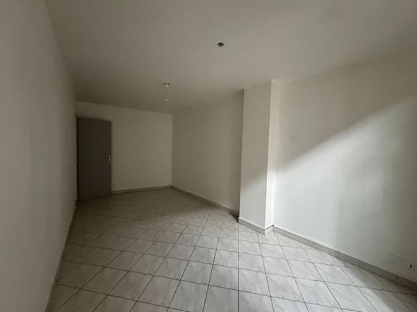 Gaillac, Immeuble de rapport .