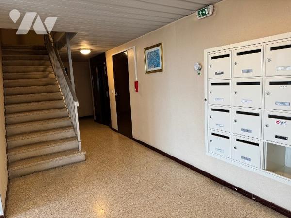 Appartement T3 avec balcon, 2ème étage avec ascenseur.