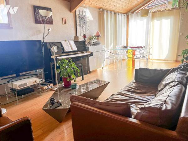 VILLA A ENERGIE PASSIVE  GAP SUR  TERRAIN DE 800M²