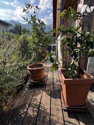 VILLA A ENERGIE PASSIVE  GAP SUR  TERRAIN DE 800M²