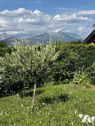 VILLA A ENERGIE PASSIVE  GAP SUR  TERRAIN DE 800M²