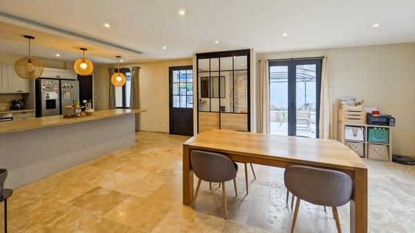 Maison de plain pied à St Rémy