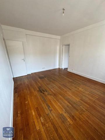 Appartement à louer 2 pièces 52m² Les Andelys (27700)