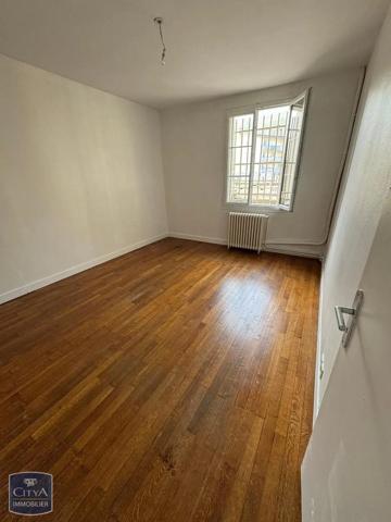Appartement à louer 2 pièces 52m² Les Andelys (27700)