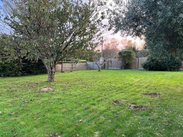 Terrain à Batir à vendre à Guidel dans le Morbihan (56520), ref : 56083-1040