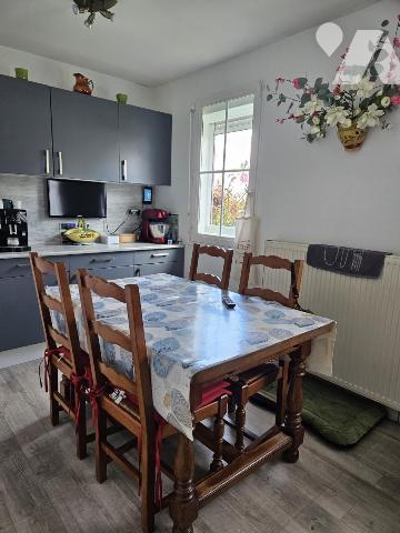 ORVAULT, maison de plain-pied, garage et parcelle de 324m²