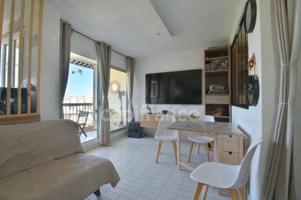 Appartement à vendre entièrement refait 2 pièces LE GRAU DU ROI (30)
