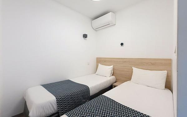 Appartement à vendre    2 pièces •  La Rochelle