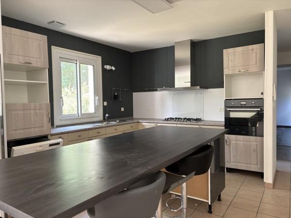 Maison à louer |  St-Simon |  6 pièces | 130 m²