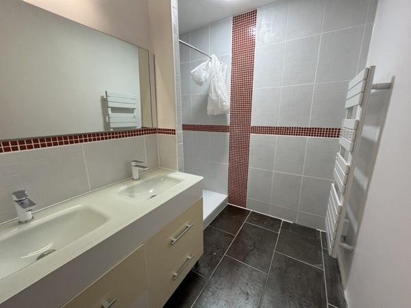 Maison à louer |  St-Simon |  6 pièces | 130 m²