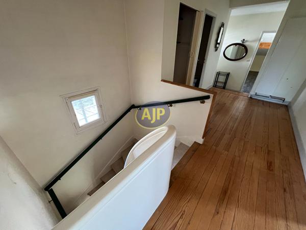 Maison à vendre Merignac - 5 pièces, 146m² avec 4 chambre(s) à 369 900€ - AJP Immobilier Mérignac