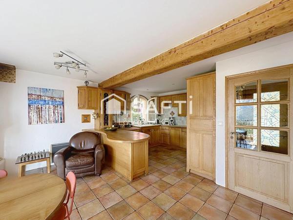 Havre de paix au cœur d’un village de charme