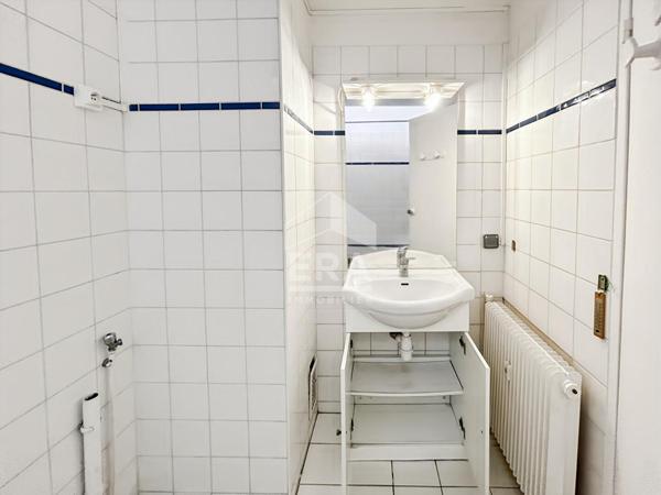 Studio au calme avec balcon et vue jardin