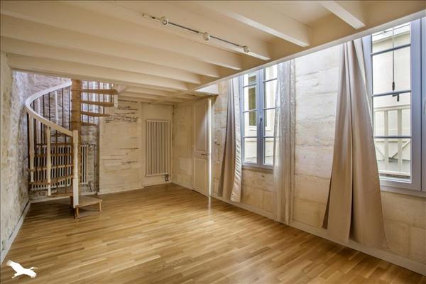 Appartement à vendre |  Rochefort |  4 pièces | 100 m²