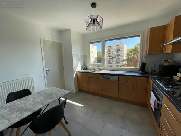 Appartement à vendre à Bourg-en-Bresse dans l'Ain (01000), ref : 01083-1924