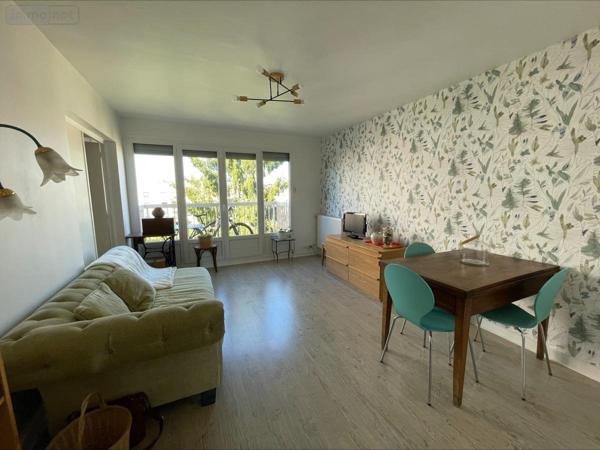 Appartement à vendre à Bourg-en-Bresse dans l'Ain (01000), ref : 01083-1924