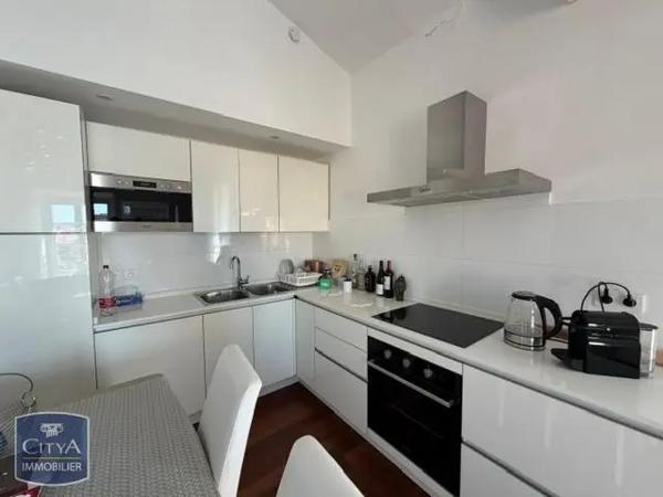 Appartement à louer 3 pièces 83m² Nice (06000)