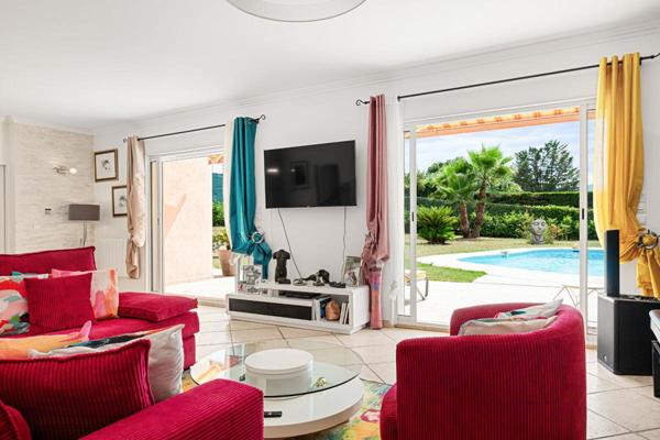 Propriété de Prestige à Proximité Immédiate de Cannes et Mougins