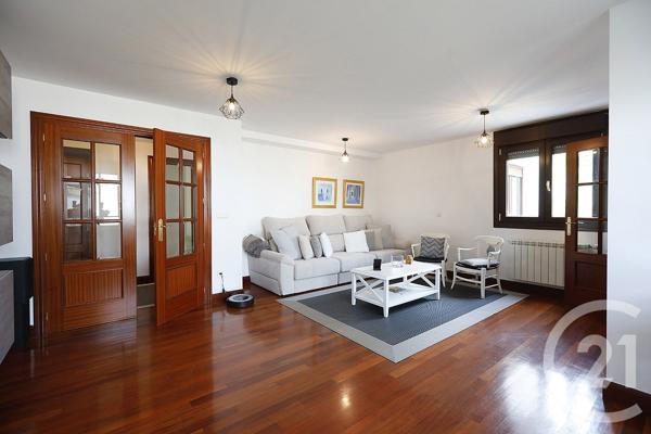 Maison à vendre  4 pièces - 112 m 2   HENDAYE  - 64