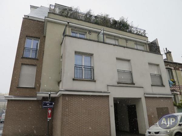 Location appartement Chatillon : 1 100 € - AJP Immobilière Passy Paris 16