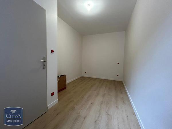 Appartement à louer 4 pièces 86.73m² Beaumont (63110)
