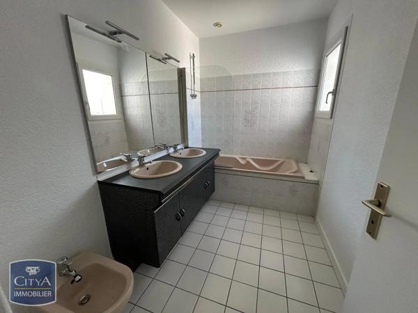 Maison à louer 4 pièces 123m² La Rochelle (17000)