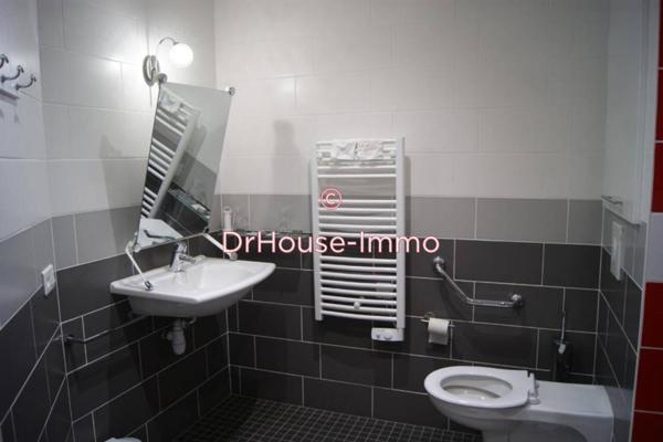 Commerce à vendre 20 pièces de 500 m²