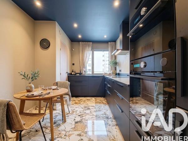 Appartement à vendre 4 pièces 89 m² Lyon 7