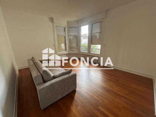 Location Appartement 5 pièces 126.8 m² - 11, RUE BOURGNEUF Roanne 42300